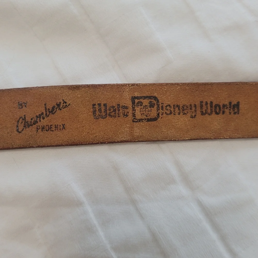 Vintage Disney Mickey Tooled Embossed Leather Chambers Phoenix Belt